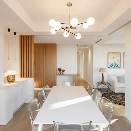 Daire Lux 4br With Seaview Terrace *