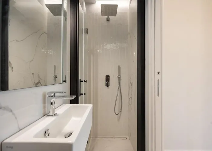 Lux 4br With Seaview Terrace Sorrente