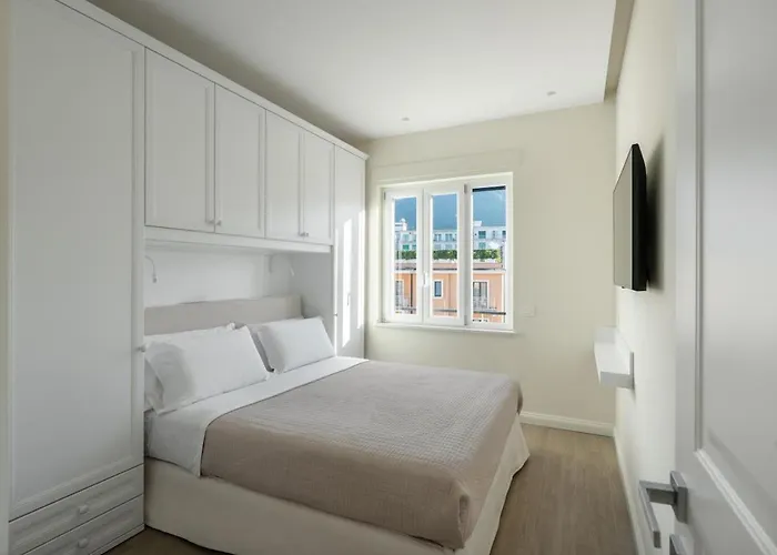 Lux 4br With Seaview Terrace * Sorrente