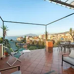 Lux 4br With Seaview Terrace Apartment