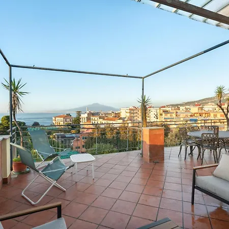 Appartamento Lux 4br With Seaview Terrace Sorrento