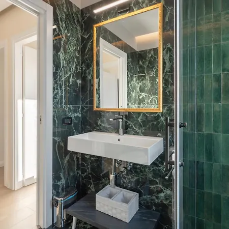 Lux 4br With Seaview Terrace Appartamento