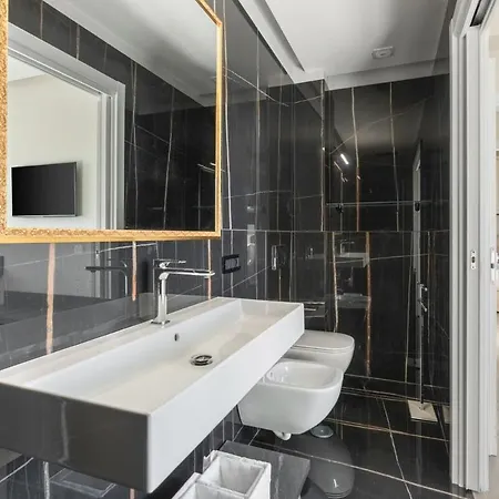 Lux 4br With Seaview Terrace * סורנטו